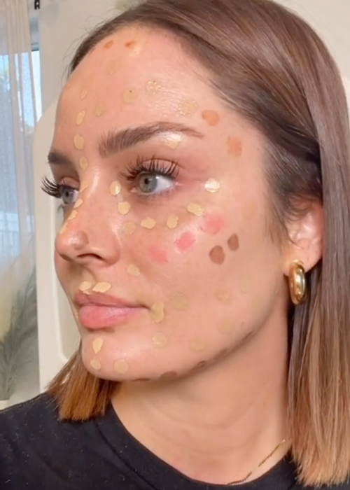 Chloe Morello, makeup hack The Dot Method